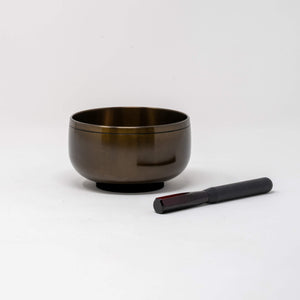 Jokorin Orin Japanese Singing Bowl Lacquered Finish 4.13 in – KYUJO-Hand Bells-Kyujo-SANTOKU NYC